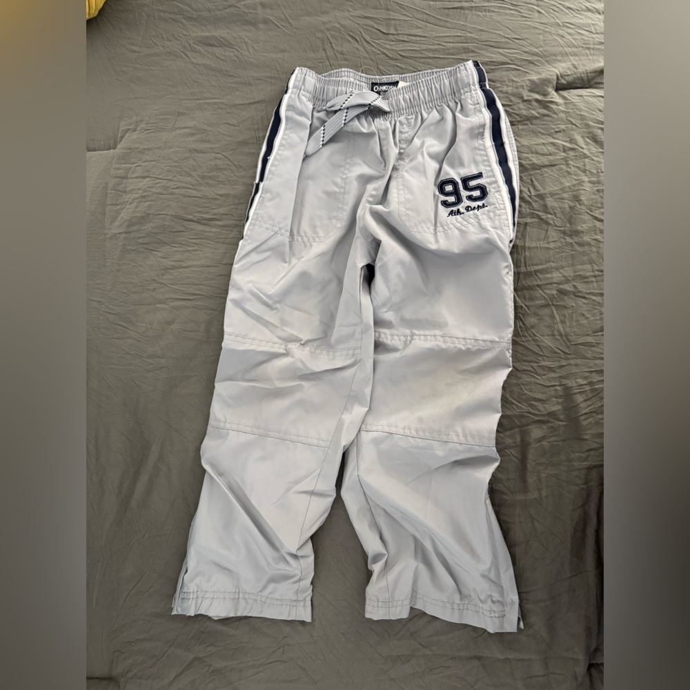 OshKosh B'gosh Light Gray Cargo Pants with Navy Accents